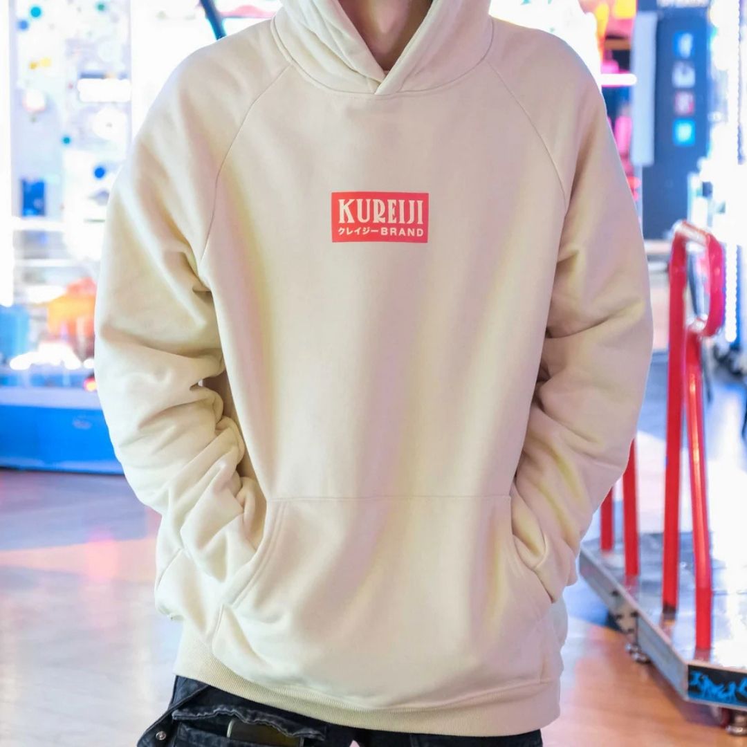 Front view of Kureiji Hoodie Gigante when worn