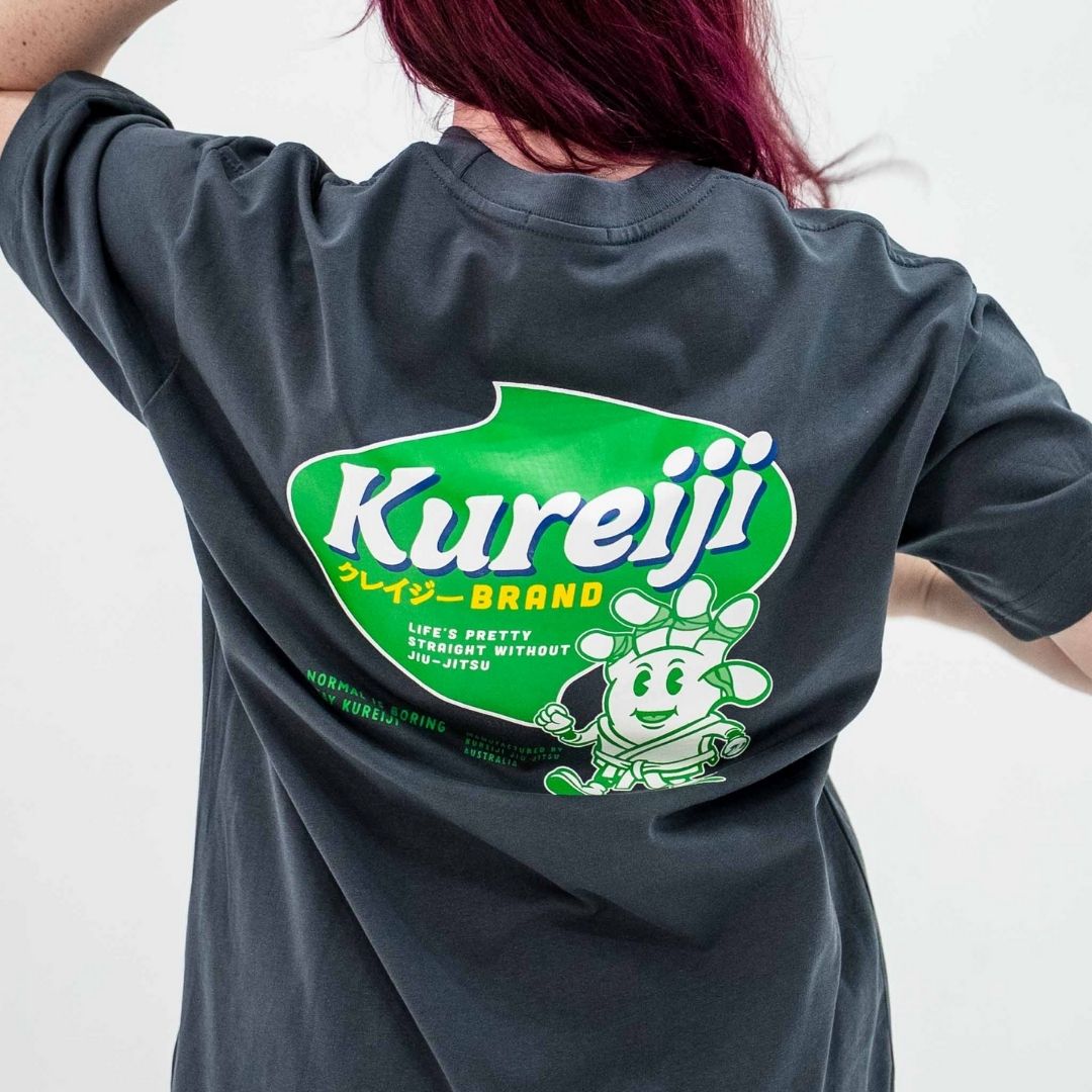 Back print close up of Kureiji T-Shirt Twistied Fingers Chicken