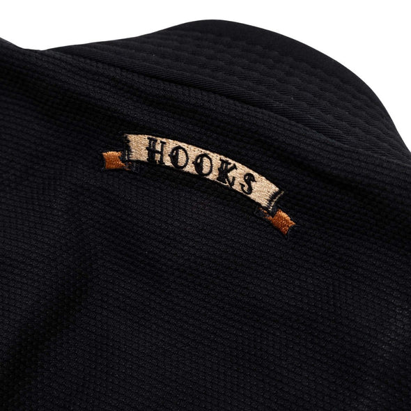 Sleek black Kimono for BJJ practitioners - Hooks Pantera Negra GI - Black