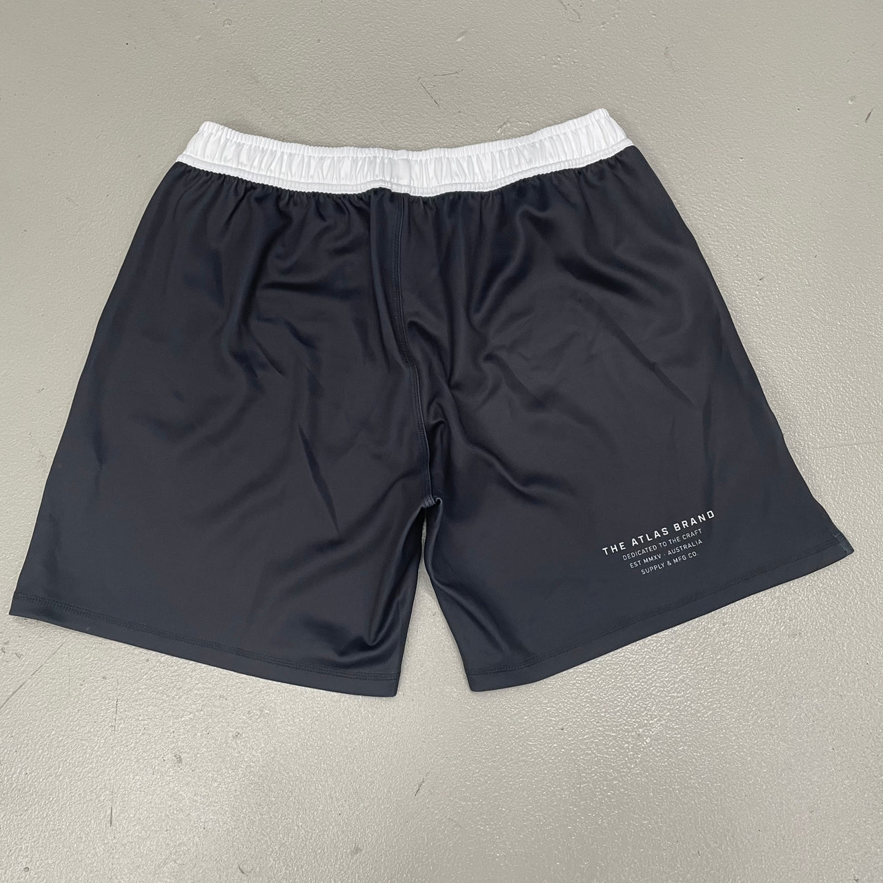Clearance Sample - The Atlas Brand - Apex Black/White - Size: Large