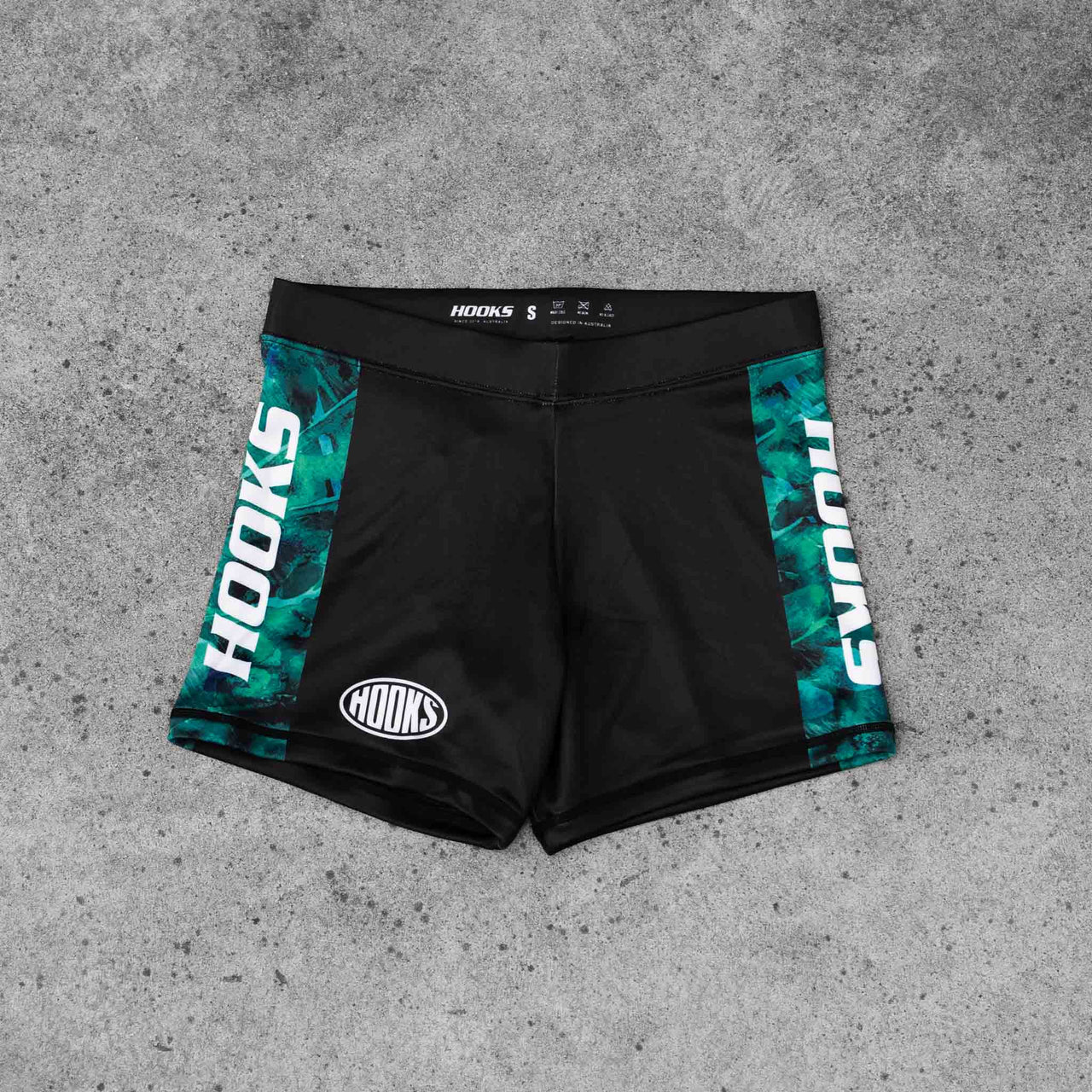 Hooks Women’s Flex Shorts - Jungle Reign