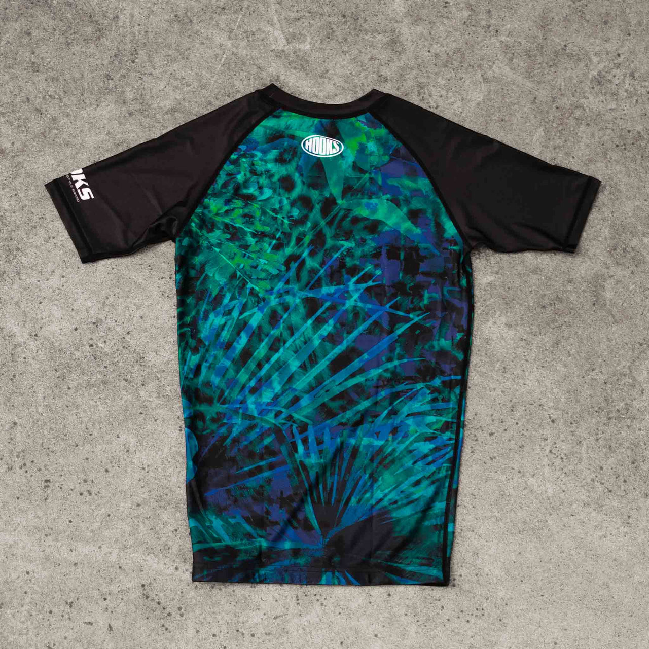 Hooks Short Sleeve Rash Guard –Jungle Reign