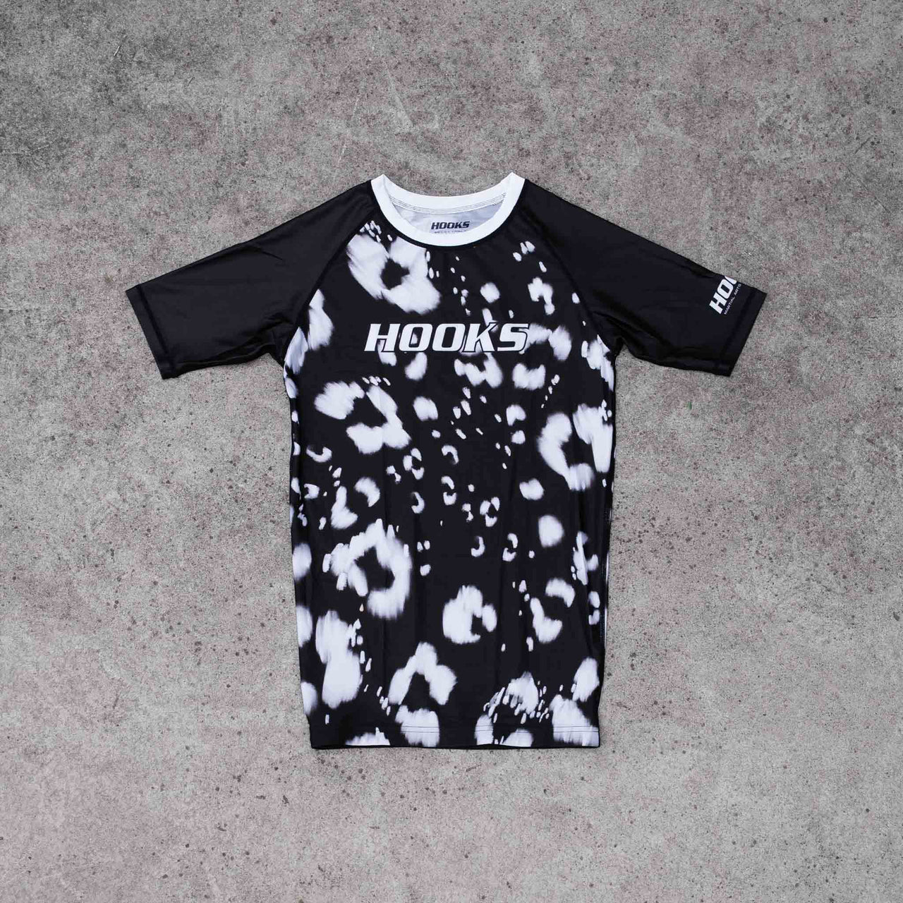 Hooks Kids Short Sleeve Rash Guard – Prowl