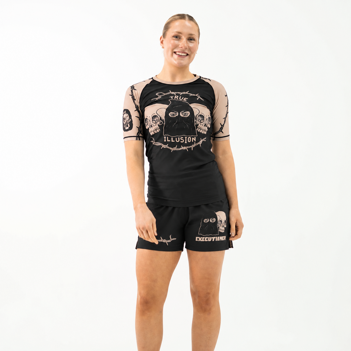 True Illusion Women's Shorts - Executioner - loosened fit