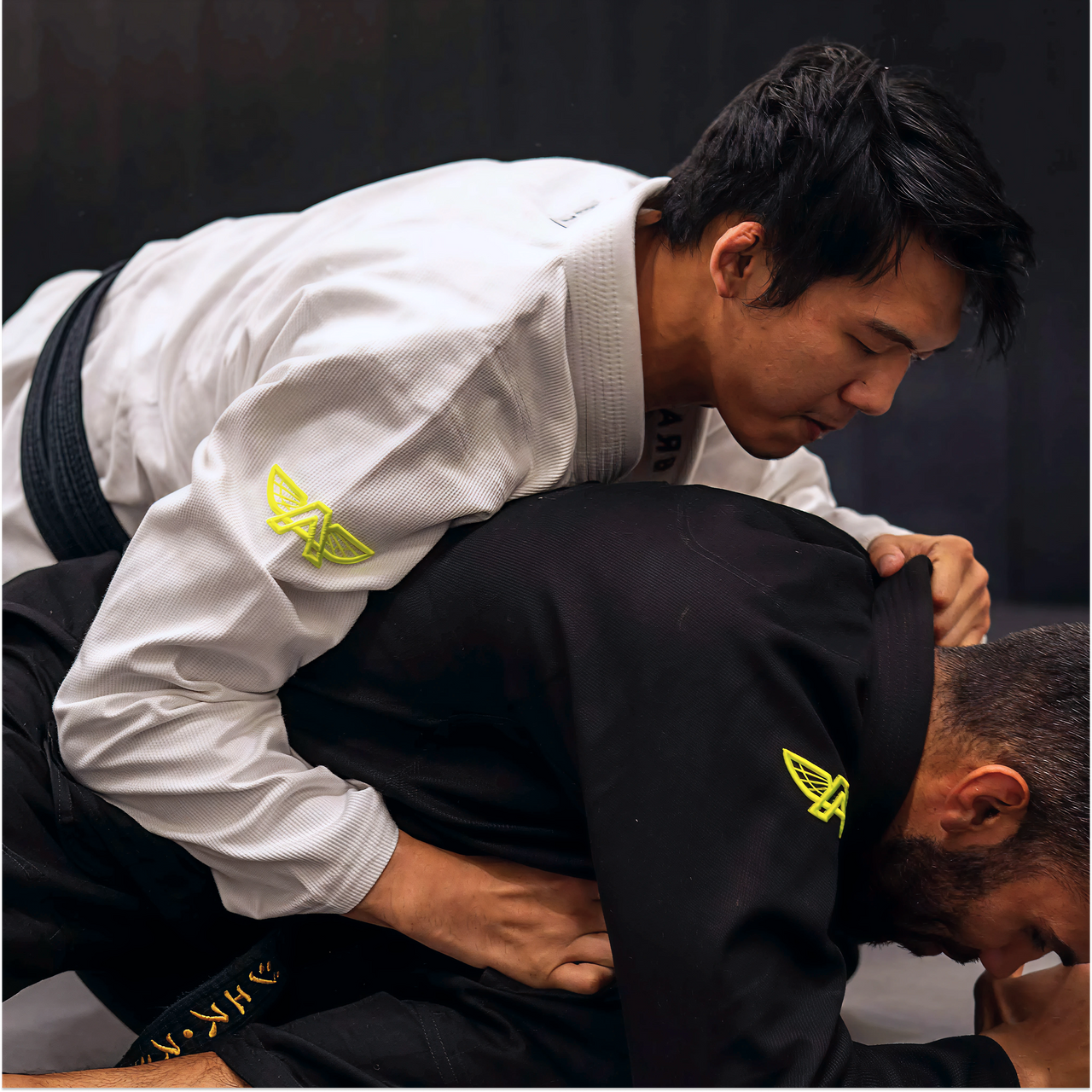 The Atlas Brand ICON White rashguard worn in action (1)