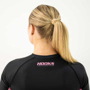 Hooks Women's Short Sleeve Rash Guard - Rose Noir - 3