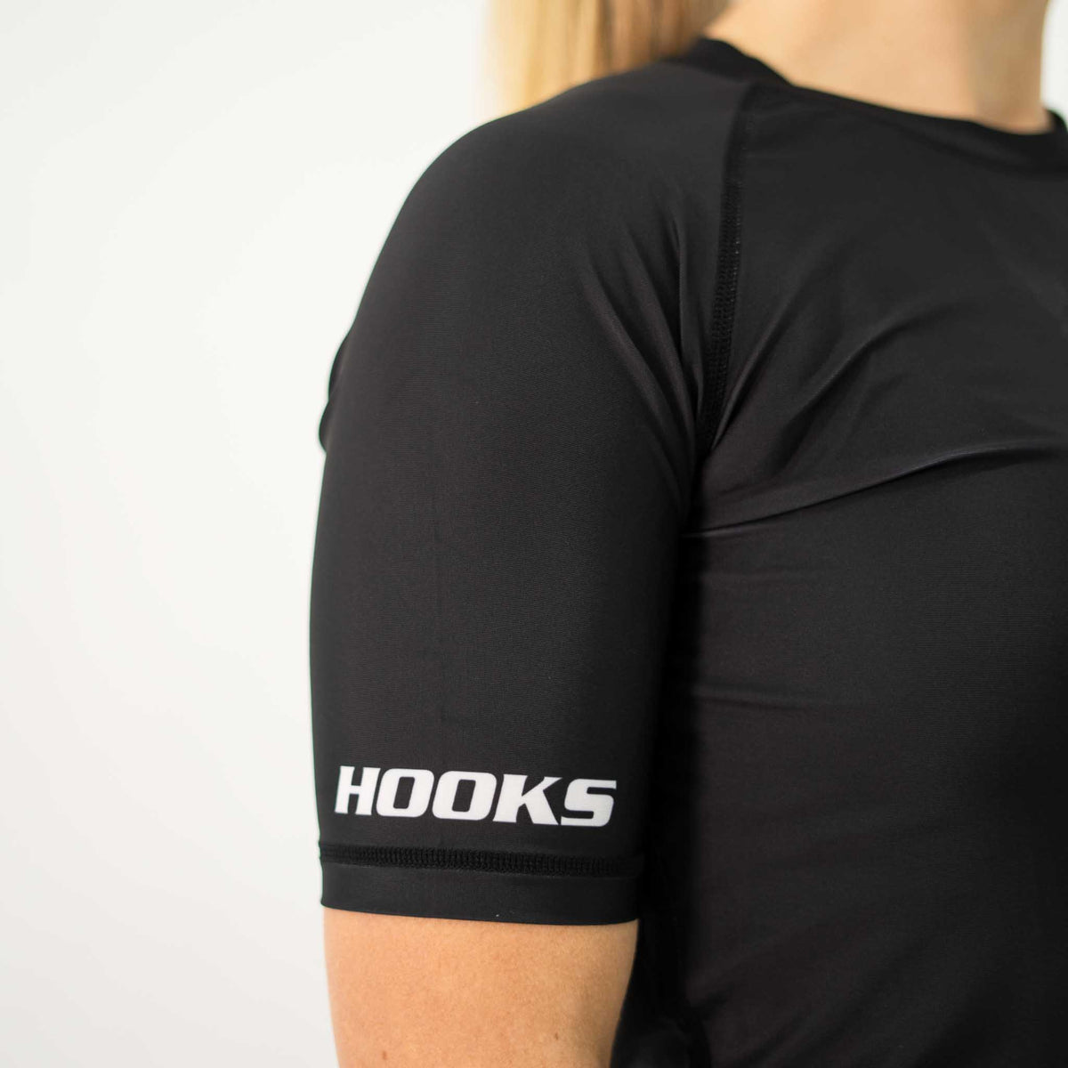 Hooks Core BJJ Rashguard Black - Short Sleeve - Women's - 2
