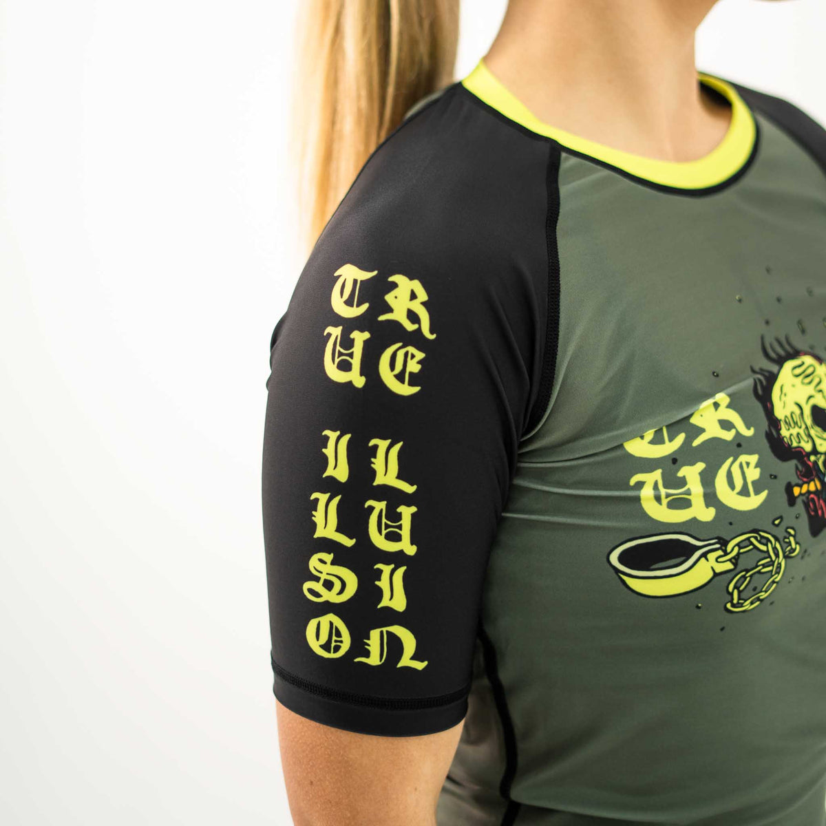 True Illusion Women's Short Sleeve Rash Guard - Fire Skull - 1