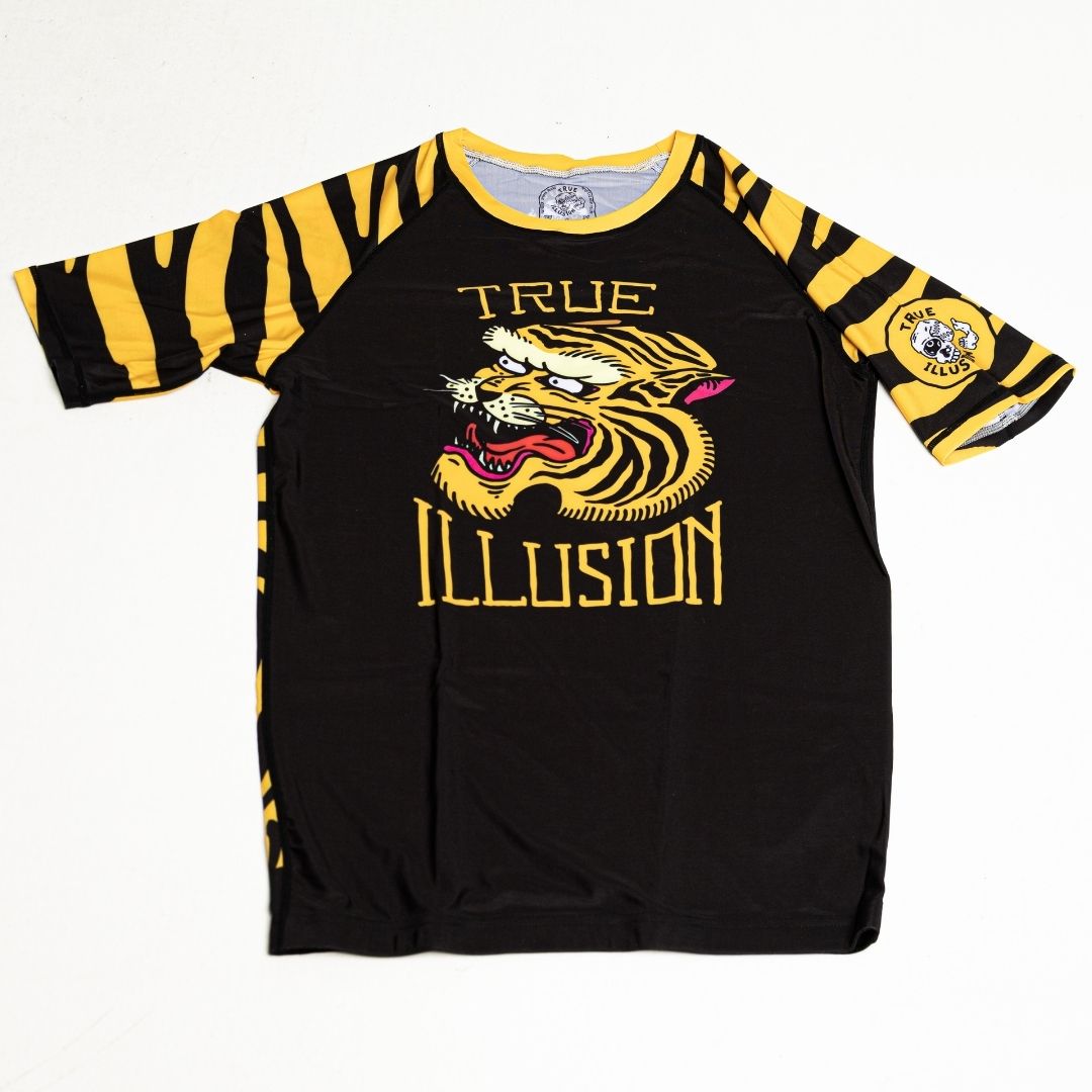 rue Illusion Tiger BJJ rash guard front flat lay alternative view