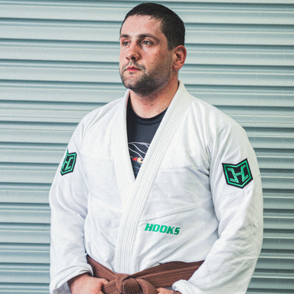 Hooks BJJ GI - Prolight II - White Goblin